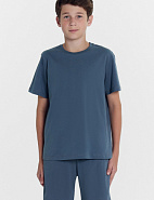 Костюм мал.