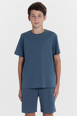 Костюм мал.