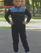 Костюм мал.