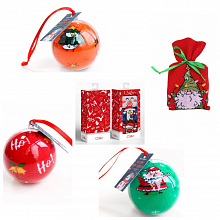 Женские носки в упаковке в виде новогодних шаров и мешков с подарками дарить одно удовольствие
