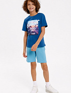 Костюм мал.