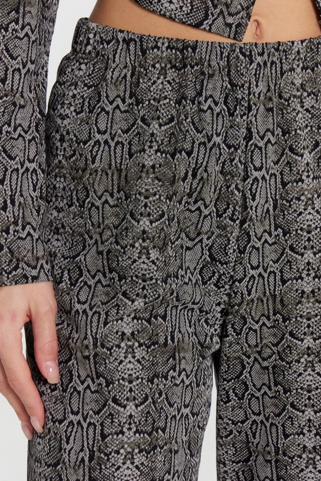 Пижама жен,592462,24-29870пп-0(змеиный принт,сер,чер,), (56-164,170)