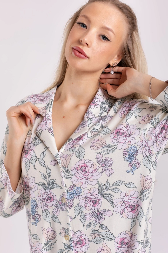 Халат жен,s6880,s6880/19(молочный с рис. 11954,молоч,роз-св,благоухание весны 111954-v07), (44-170)